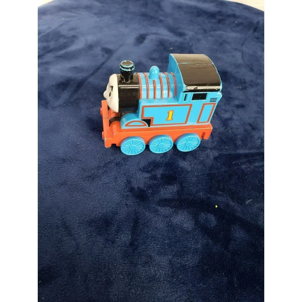 Thomas The Train Blue Choo Choo‎ Train Lot of 2 2011 Gulliane